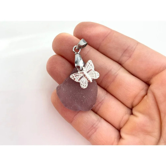 Silver Toned Butterfly & Natural Purple Stone Vintage Pendant Charm Trinket - Picture 8 of 9